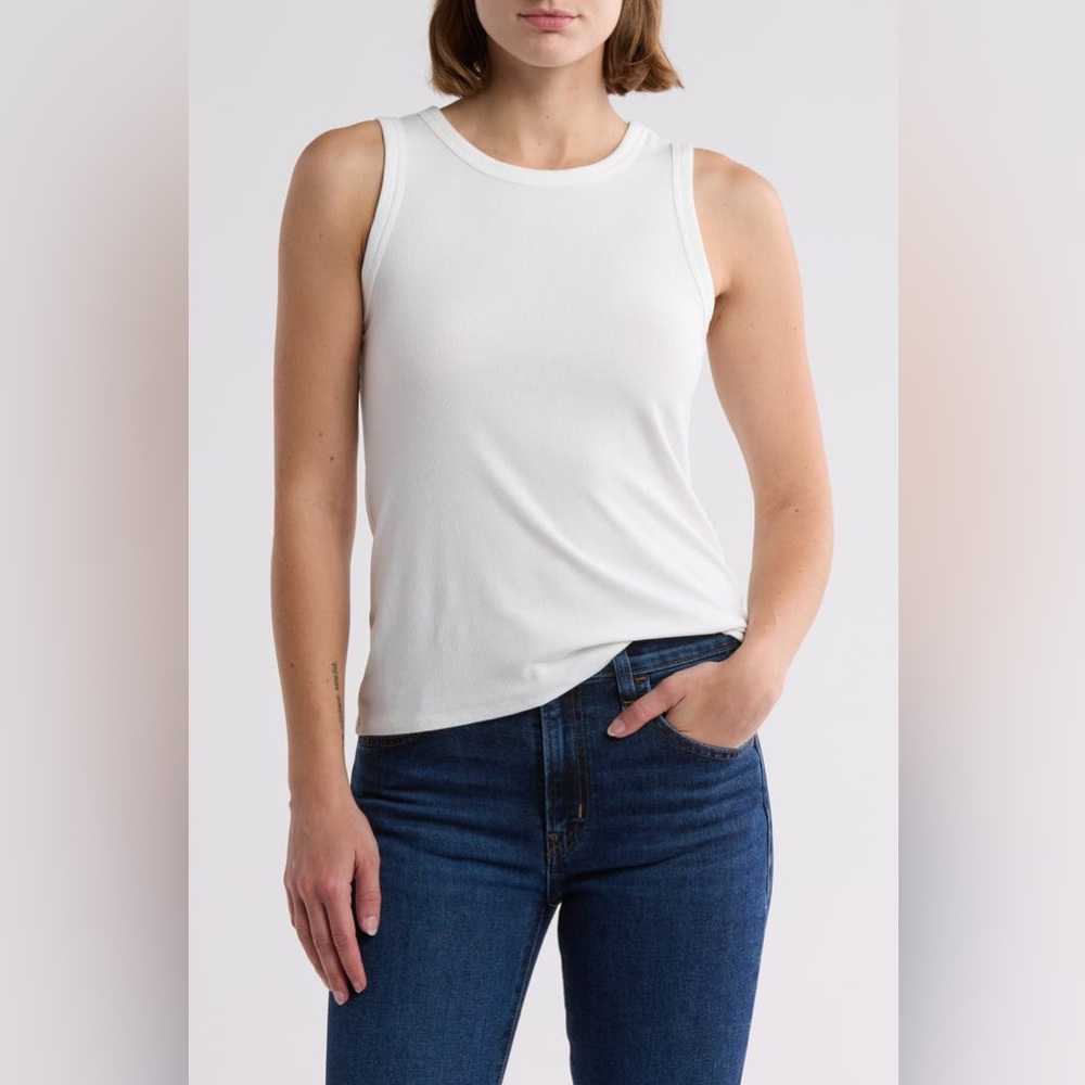 Premium Fitted Ribbed Tank TopHalogen® White Crewneck Sleeveless Size Large